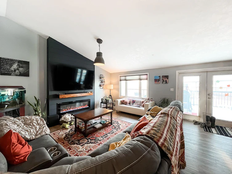 5112 52 Street, Smoky River M.D., AB, T0H 1S0 - 8