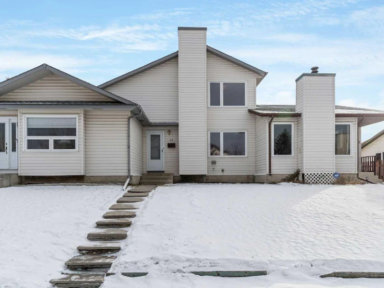 44 Deerview Way SE, Calgary, AB, T2J 6K2