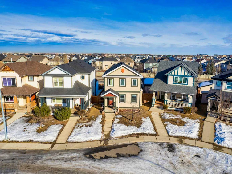 24 Copperstone Court SE, Calgary, AB, T2Z 0J4 - 27