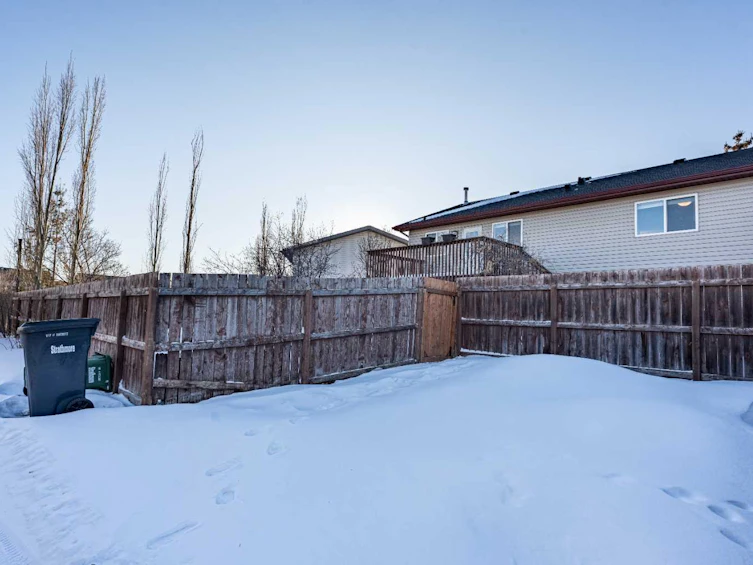 1514 Strathcona Close, Strathmore, AB, T1P 1T2 - 35