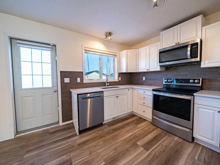 1514 Strathcona Close, Strathmore, AB, T1P 1T2 - 16