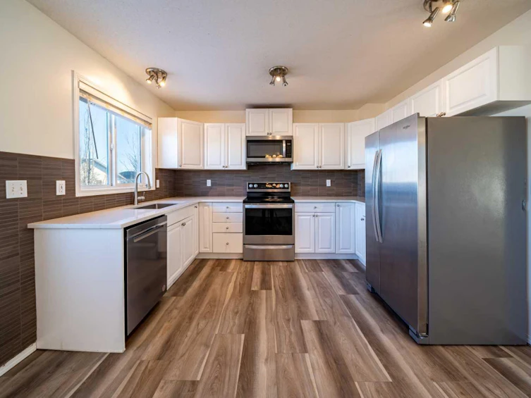 1514 Strathcona Close, Strathmore, AB, T1P 1T2 - 17
