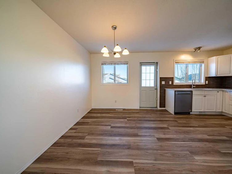 1514 Strathcona Close, Strathmore, AB, T1P 1T2 - 19