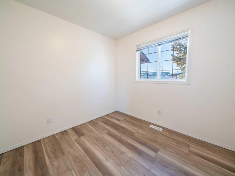 1514 Strathcona Close, Strathmore, AB, T1P 1T2 - 23