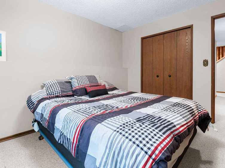 61 Mccullough Crescent, Red Deer, AB, T4R 1S5 - 22