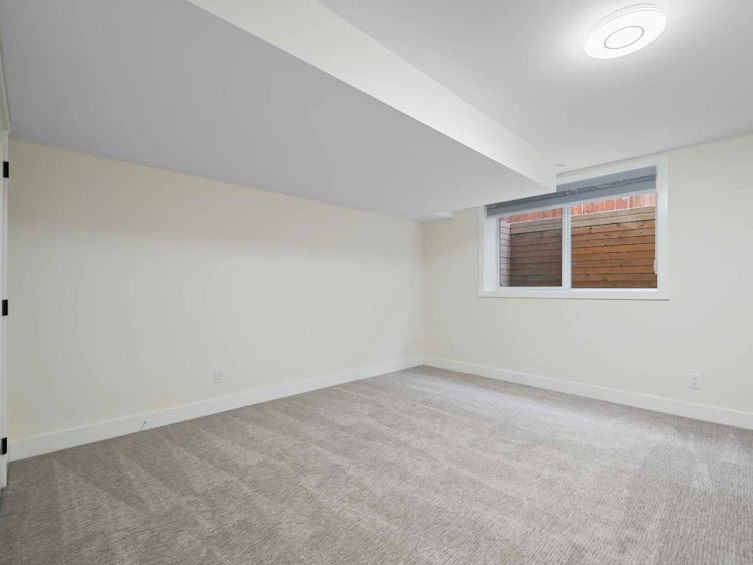 54 Malibou Road SW, Calgary, AB, T2V 1W8 - 40