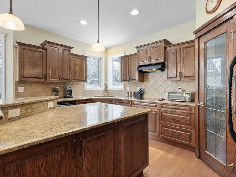 405 Arbour Lake Drive NW, Calgary, AB, T3G 5G2 - 13