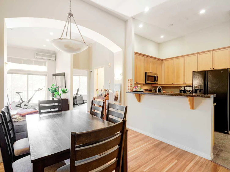 203-881 15 Avenue SW, Calgary, AB, T2R 1R8 - 7