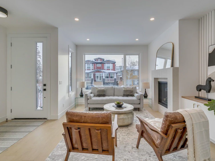 1603 16a Street SE, Calgary, AB, T2G 3S6 - 4