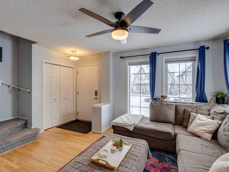 129 Elgin Place SE, Calgary, AB, T2C 4V9 - 5