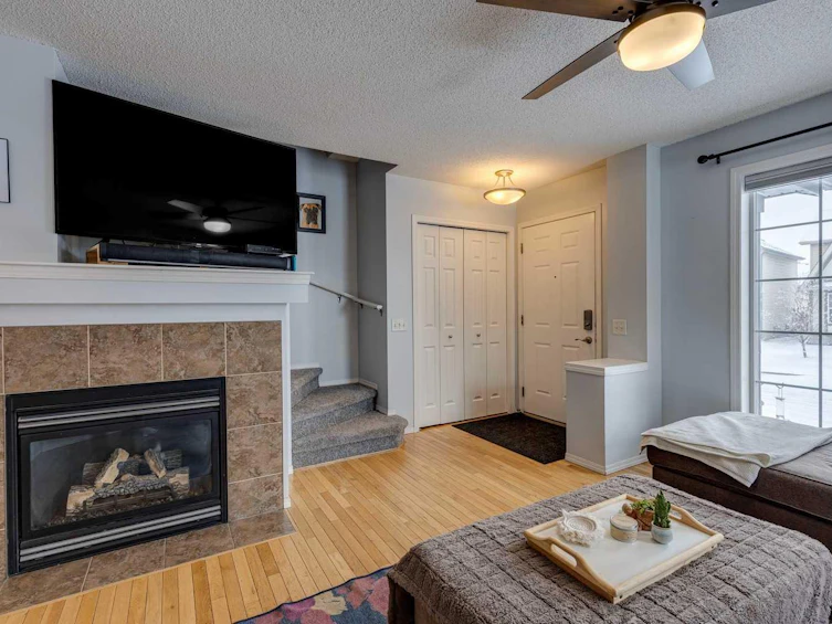 129 Elgin Place SE, Calgary, AB, T2C 4V9 - 8