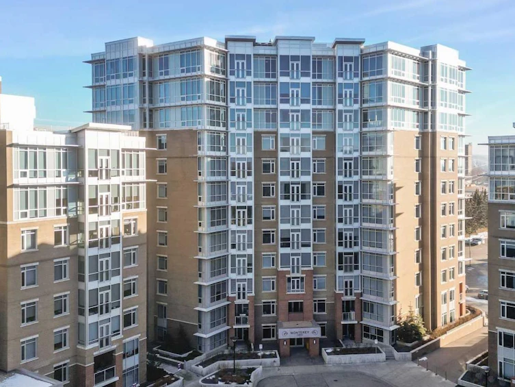 103-32 Varsity Estates Circle NW, Calgary, AB, T3A 2Y1