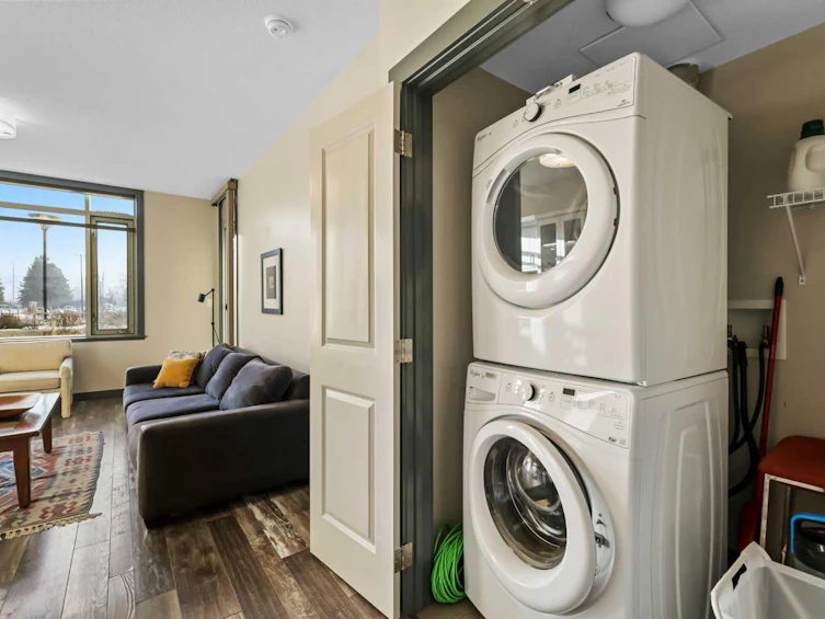 103-32 Varsity Estates Circle NW, Calgary, AB, T3A 2Y1 - 17