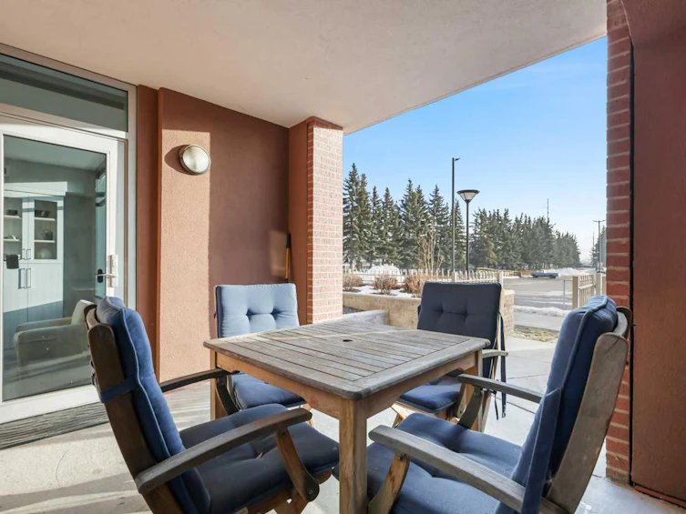 103-32 Varsity Estates Circle NW, Calgary, AB, T3A 2Y1 - 18