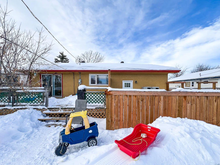 8713 96 Street, Grande Prairie, AB, T8V 3E1 - 32