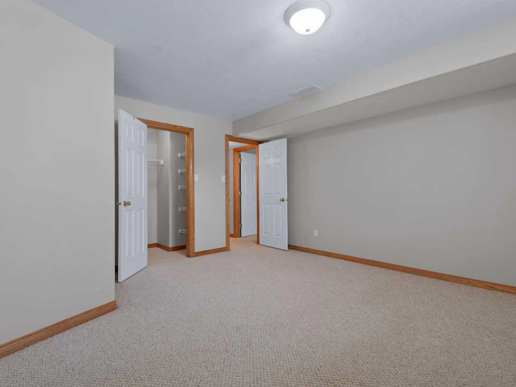 49 O'brien Crescent, Red Deer, AB, T4P 3T3 - 32
