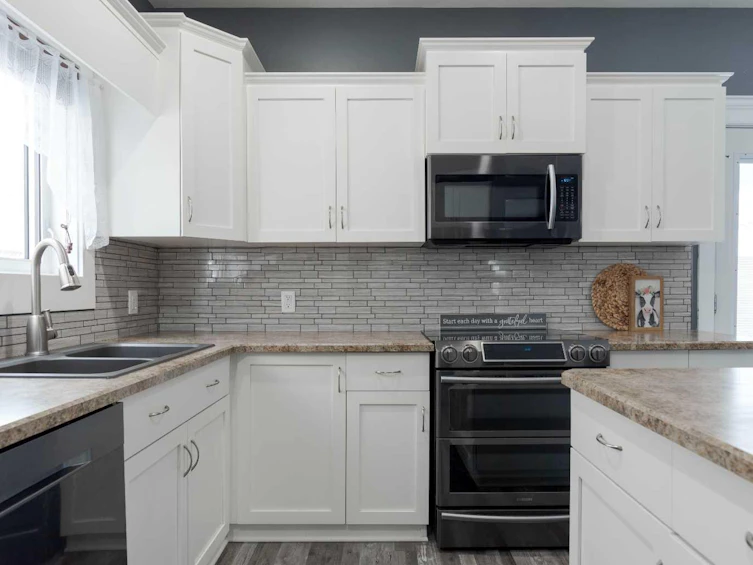 152 Chestnut Way, Fort Mcmurray, AB, T9K 0M7 - 5