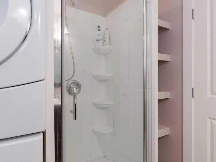 152 Chestnut Way, Fort Mcmurray, AB, T9K 0M7 - 35