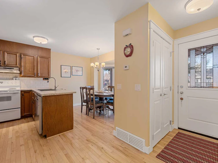 156 Marquis Place SE, Airdrie, AB, T4A 1Y7 - 3