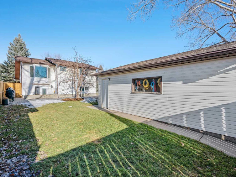 156 Marquis Place SE, Airdrie, AB, T4A 1Y7 - 35