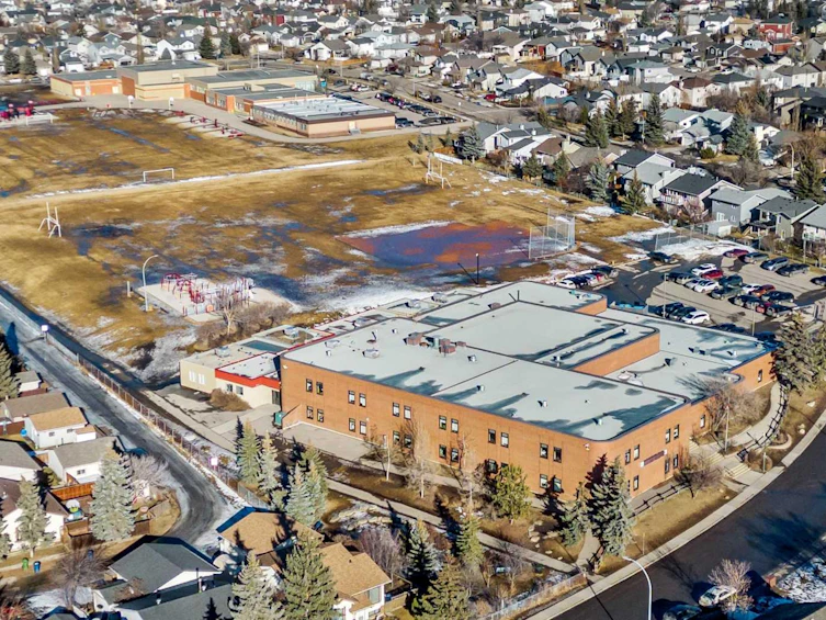 156 Marquis Place SE, Airdrie, AB, T4A 1Y7 - 46