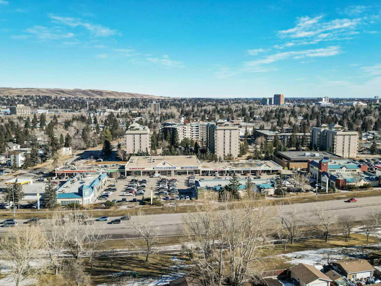 309-4818 Varsity Drive NW, Calgary, AB, T3A 1A3 - 4