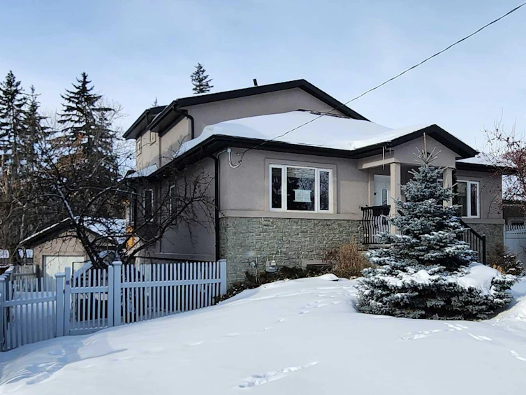 5328 44 Avenue, Red Deer, AB, T4N 3J2