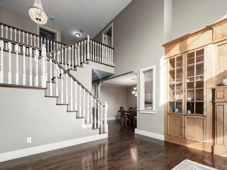 19 Aspen Meadows Manor SW, Calgary, AB, T3E 5Z7 - 12