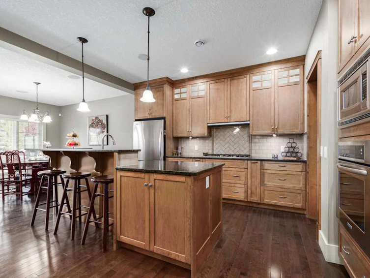 19 Aspen Meadows Manor SW, Calgary, AB, T3E 5Z7 - 21