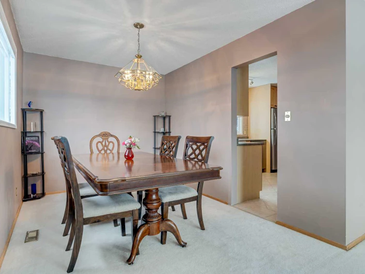 618 Oakhill Place SW, Calgary, AB, T2V 3X8 - 7