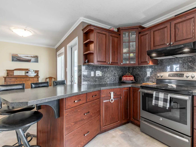 219 Falcon Ridge Way, Lethbridge, AB, T1J 5R8 - 15