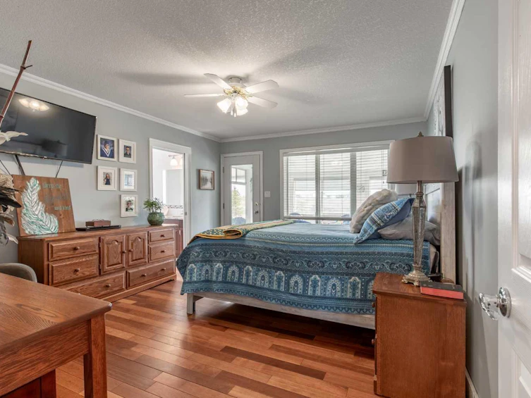 219 Falcon Ridge Way, Lethbridge, AB, T1J 5R8 - 22