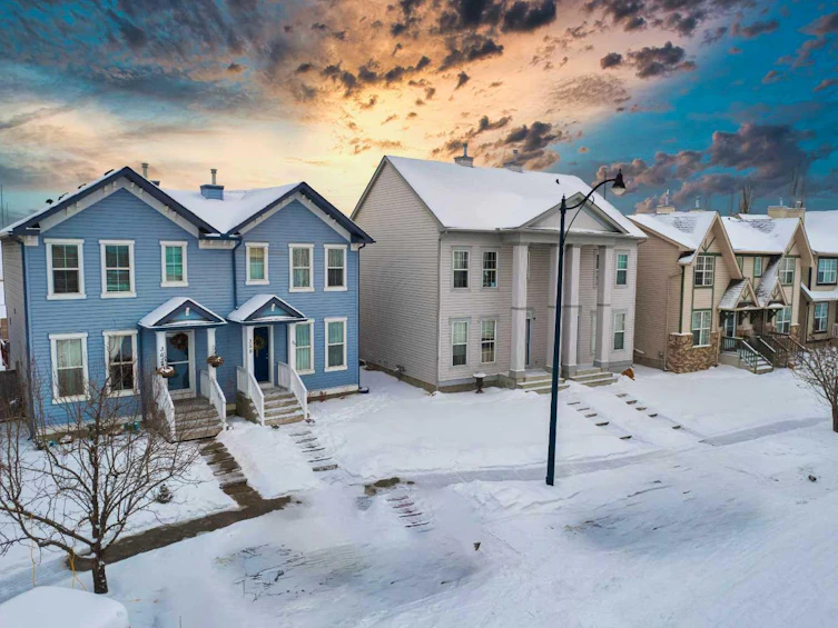 358 Elgin View SE, Calgary, AB, T2Z 4N5