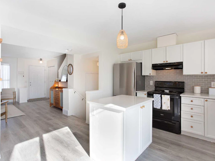 358 Elgin View SE, Calgary, AB, T2Z 4N5 - 8