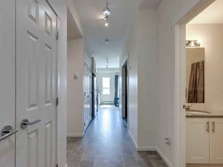 2206-215 Legacy Boulevard SE, Calgary, AB, T2X 3Z5 - 4
