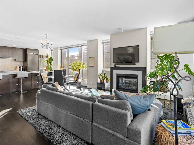 1511-222 Riverfront Avenue SW, Calgary, AB, T2P 0W3 - 12