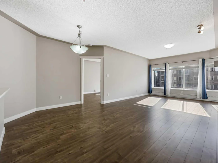 203-30 Discovery Ridge Close SW, Calgary, AB, T3H 5X5 - 11