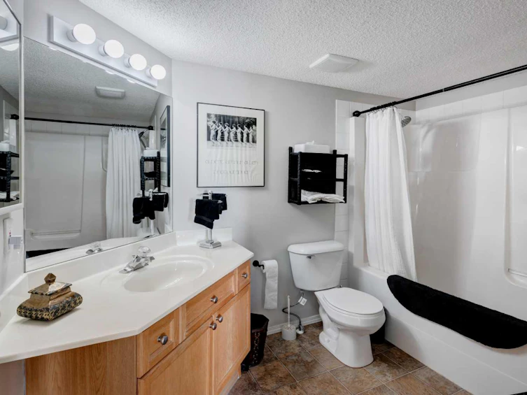 2202-950 Arbour Lake Road NW, Calgary, AB, T3G 5B3 - 18