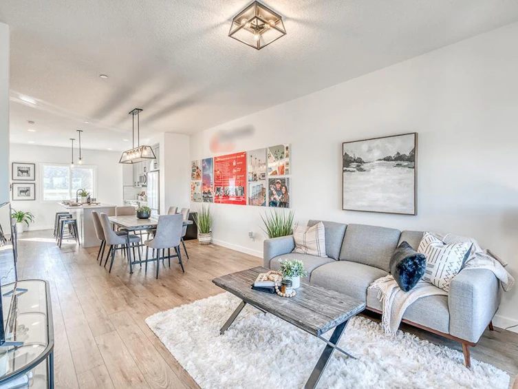 231 Lucas Boulevard NW, Calgary, AB, T3P 1H9 - 2