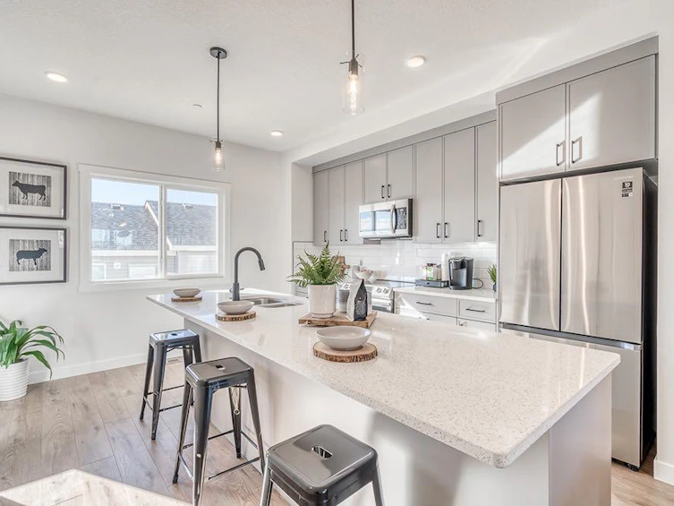 231 Lucas Boulevard NW, Calgary, AB, T3P 1H9 - 5