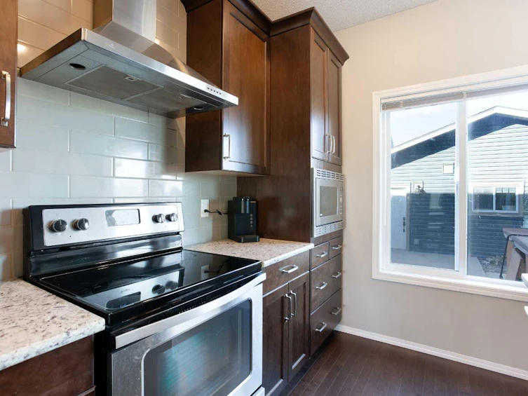 22 Nolanfield Terrace NW, Calgary, AB, T3R 0M4 - 9