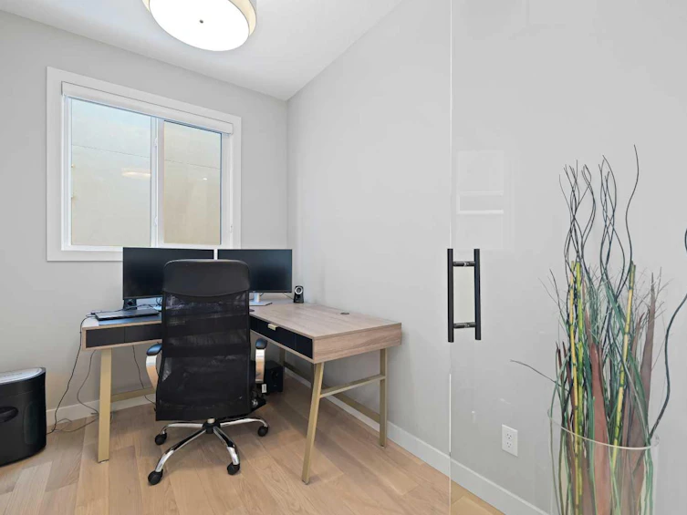 22 West Grove Way SW, Calgary, AB, T3H 1Y8 - 6