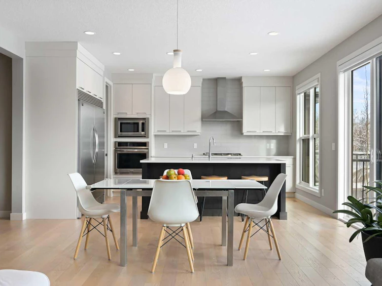 22 West Grove Way SW, Calgary, AB, T3H 1Y8 - 12