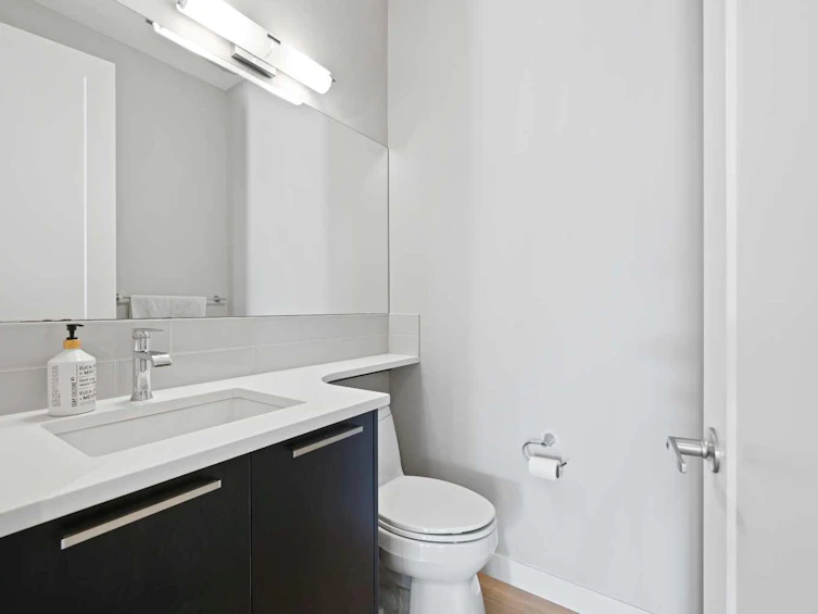 22 West Grove Way SW, Calgary, AB, T3H 1Y8 - 26
