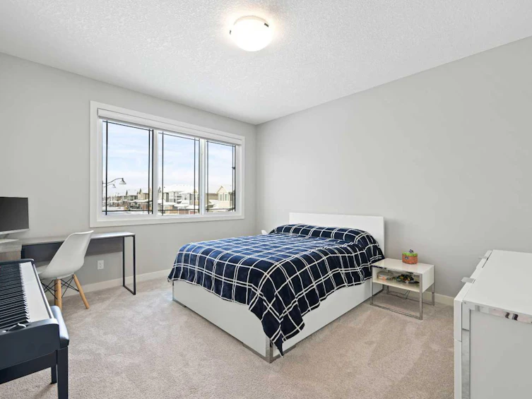 22 West Grove Way SW, Calgary, AB, T3H 1Y8 - 40