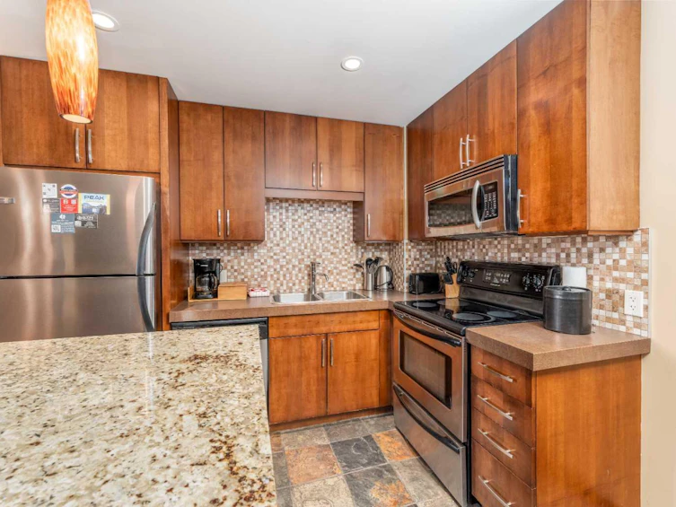 218-1818 Mountain Avenue, Canmore, AB, T1W 3M3 - 5