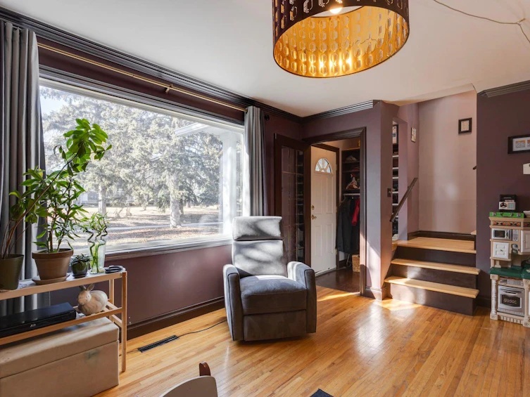 376 Regal Park NE, Calgary, AB, T2E 0S6 - 7