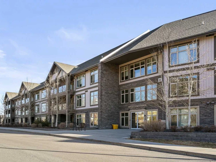 322-45 Aspenmont Heights SW, Calgary, AB, T3H 0E6