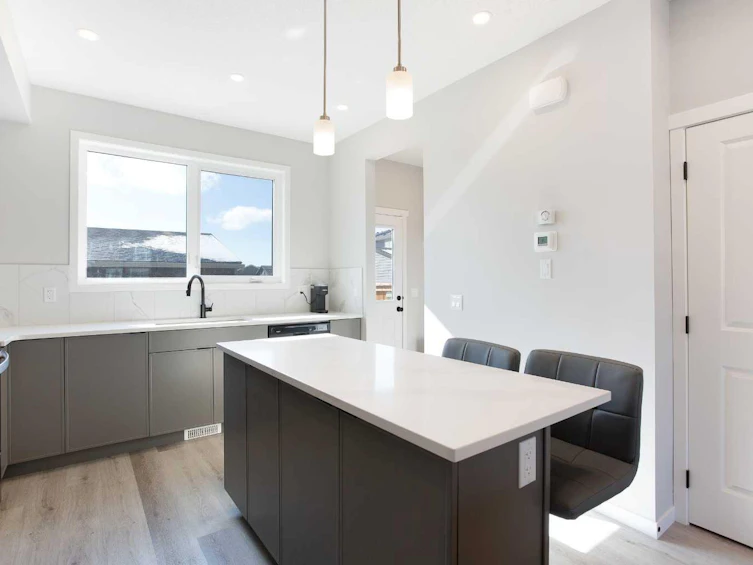 61 Magnolia Parade SE, Calgary, AB, T3M 3E5 - 11
