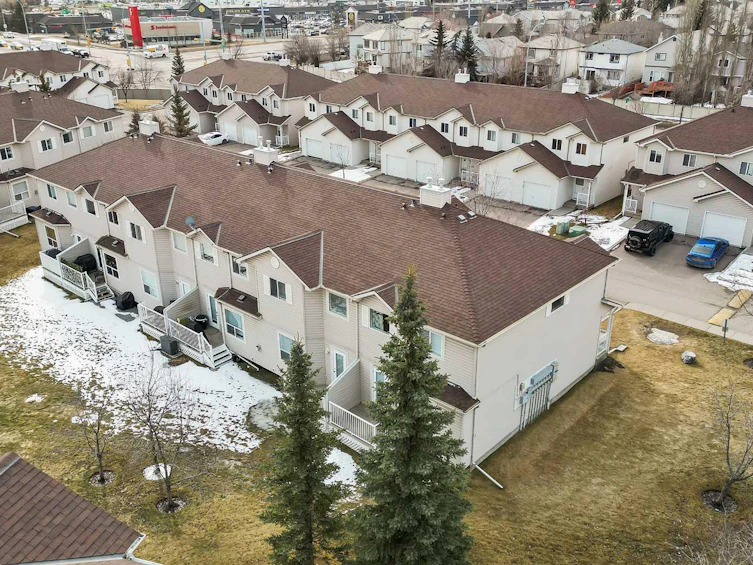 24 Douglas Glen Park SE, Calgary, AB, T2Z 3Z3 - 3
